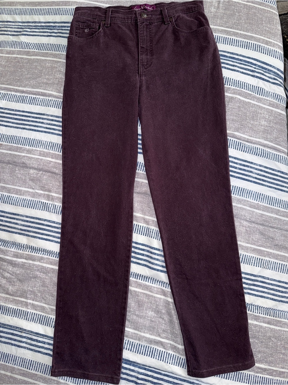 Gloria Vanderbuilt Women’s Slim Straight Jeans in Deep Plum